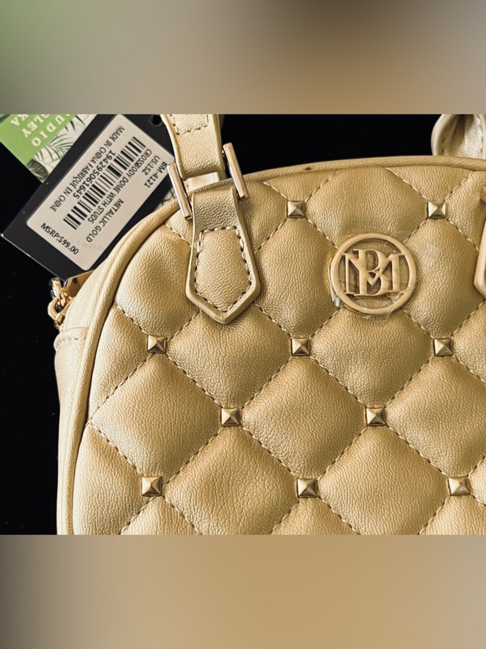 Free ship 1 hour NWT Metallic Gold Quilted Women’s Shoulder Bag - Picture 9 of 9